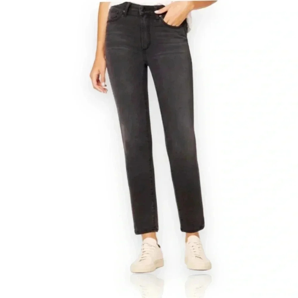 Sz 34 Joe’s The Lara Petite Straight Leg Vintage Stretch Black Jeans